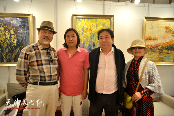 左起：张志德、杨亦谦、高建章、吴薇在艺术沙龙。