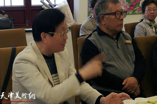 著名媒体人杜仲华先生讲述了与韩富华交往的日常往事。
