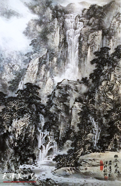 “古韵山水·长城中国画展”展出的陈钢画作。