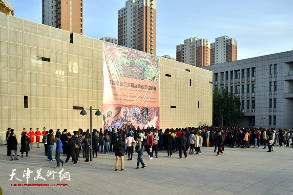 敦煌壁画艺术精品高校公益巡展来到天津城建大