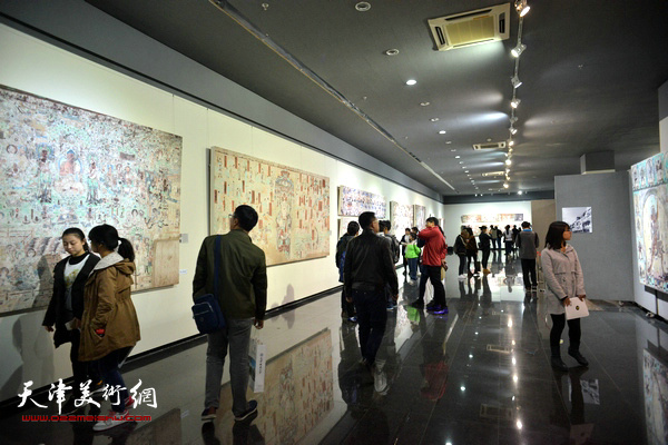 敦煌壁画艺术精品高校公益巡展-天津城建大学站