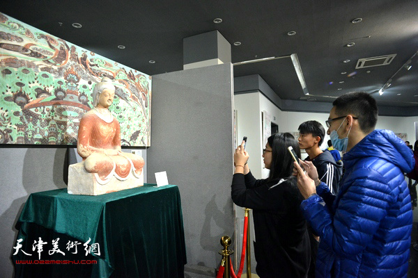 敦煌壁画艺术精品高校公益巡展-天津城建大学站