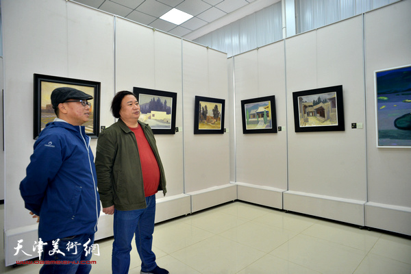 九月艺术沙龙第四届油画展