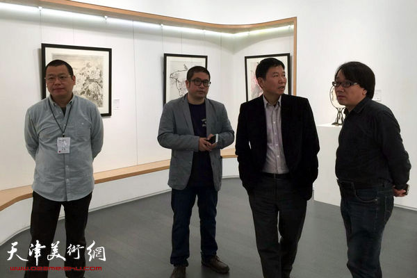 八千里路云和月—迎香港回归20周年津门名家书画展