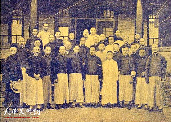 1925年湖社老会员在湖社画会留影