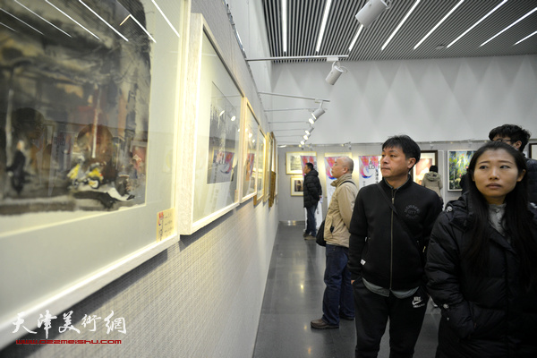 “天津市水彩画专业委员会第十届作品展”现场。