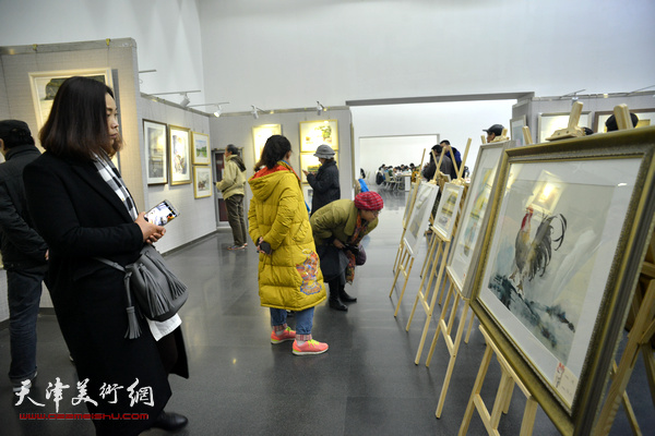 “天津市水彩画专业委员会第十届作品展”现场。