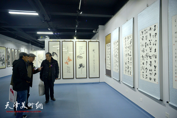 刘君礼师生展