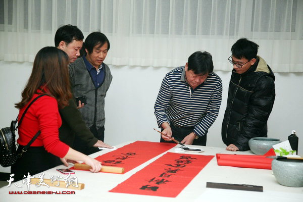 天津政协人物画研究院在金带福路文化传播中心揭牌
