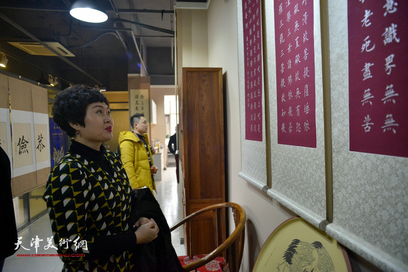 张金忠个人书法藏品展元月2日在天津庄沅轩艺术馆举行。
