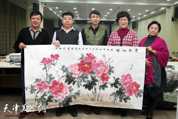 百中国画院与金带福路文化中心开展新年联谊活动
