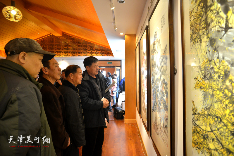 “书平艺术馆”在古镇杨柳青启用 首办农民学员画展