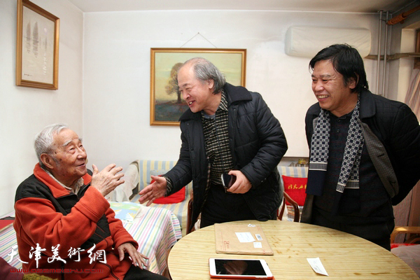 天津市美术家协会春节前夕看望老艺术家秦征先生