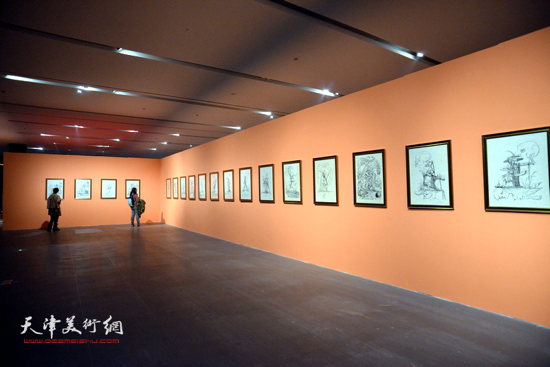 “达利的派对——超现实主义大师萨尔瓦多·达利艺术大展”在天津美术馆展出。