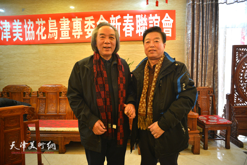 霍春阳,杨建国在天津美协花鸟画专委会新春联谊会上.