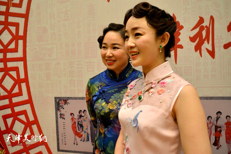 春秋旗袍艺术节总策划遂然在现场。