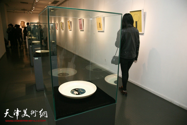 国家艺术基金结项汇报展版画·漆器在天津美院开展