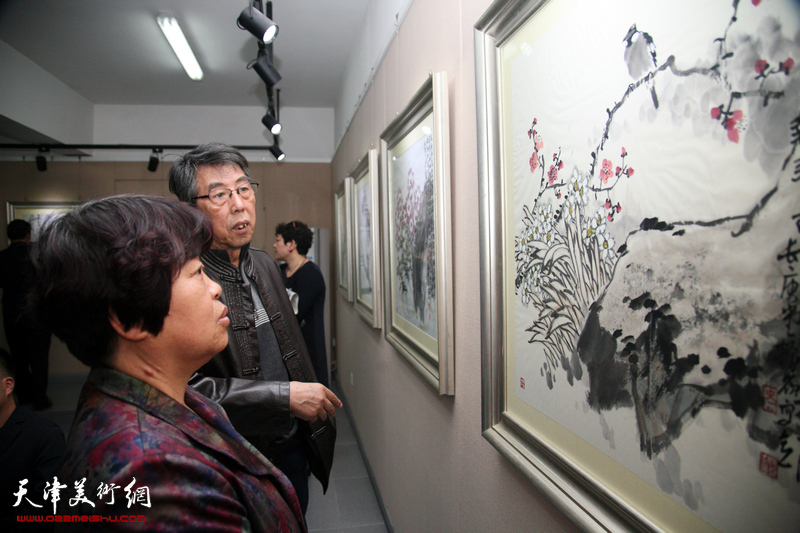 叶对根的情意--史振岭君子之风花鸟画展