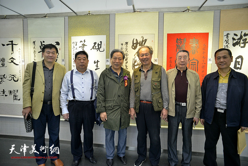 况瑞峰书八体千字文展