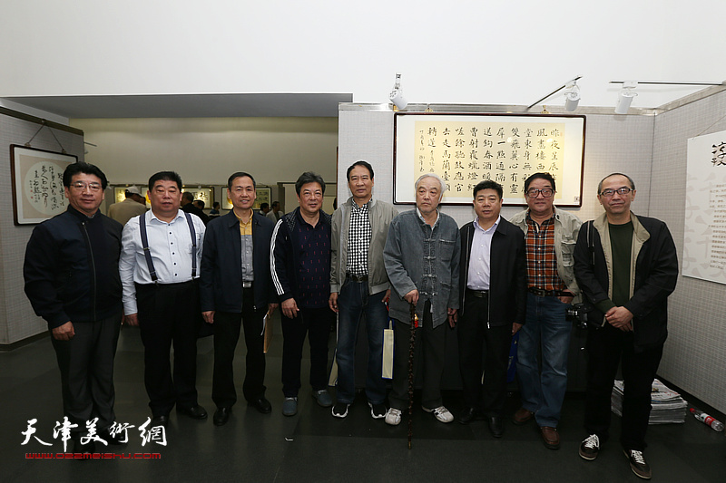 况瑞峰书八体千字文展