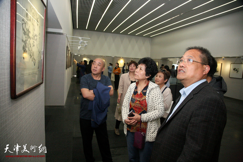 弛笔问道-贾宝珉花鸟画小品展