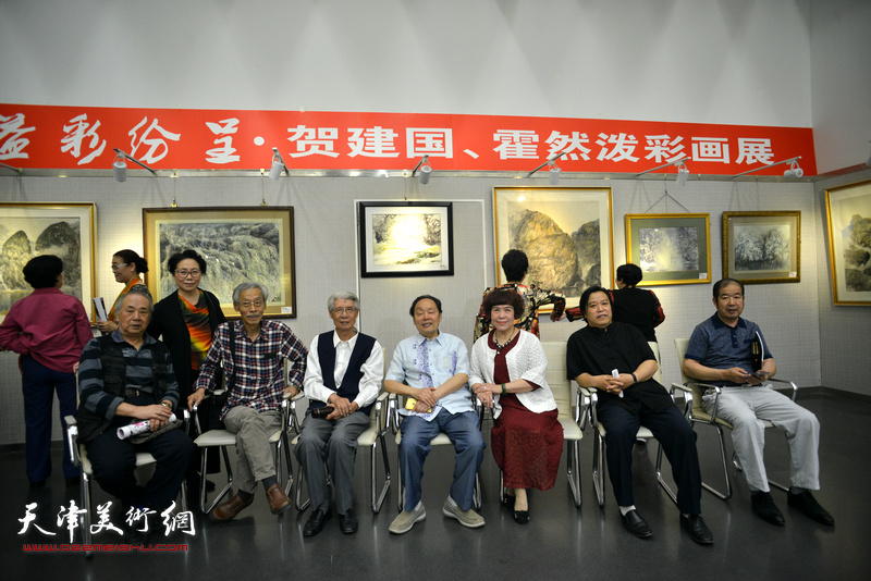 贺建国霍然泼彩艺术展