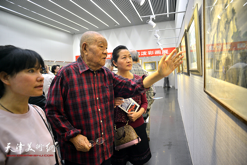 贺建国霍然泼彩艺术展