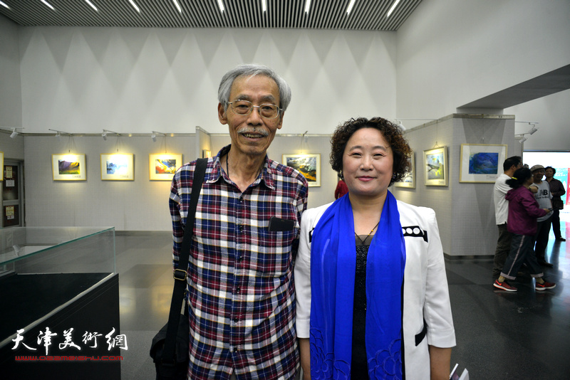 贺建国霍然泼彩艺术展