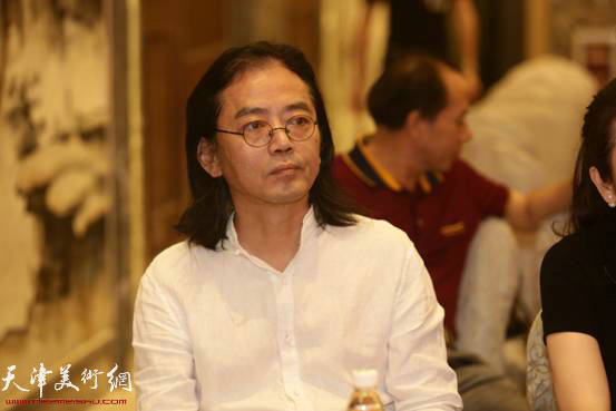 广东电视台《马后炮》栏目著名主持人马志海出席发布会并发表讲话。