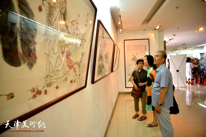 心象·墨韵—范扬中国画作品晋中展现场。