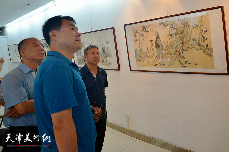 心象·墨韵—范扬中国画作品晋中展现场。