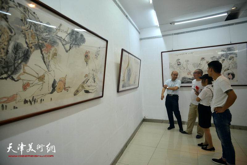 心象·墨韵—范扬中国画作品晋中展现场。