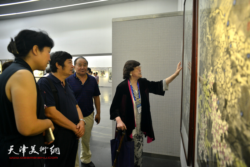 天津花鸟画八家精品展