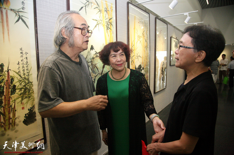 天津花鸟画八家精品展