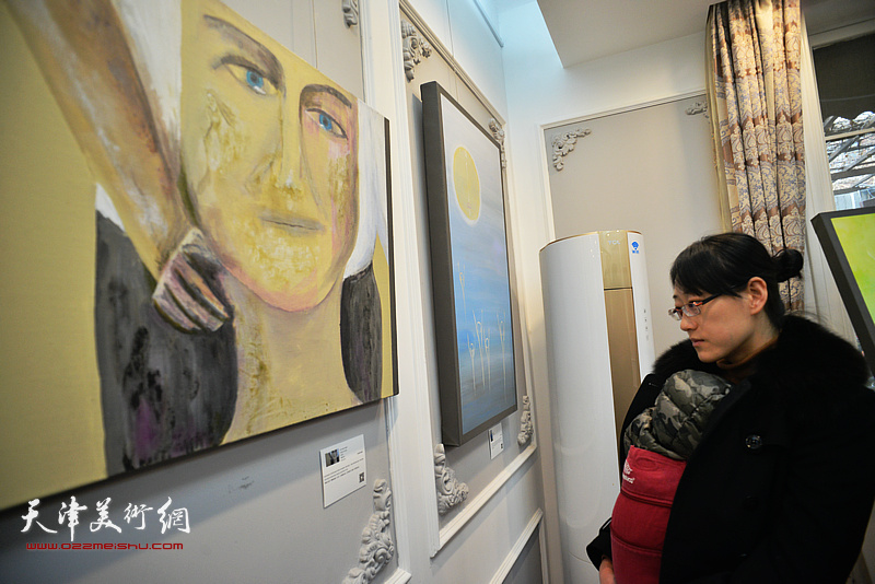 “旅行者”那文丽美术作品展11月25日在重庆道纳斯卡-理念空间开幕。