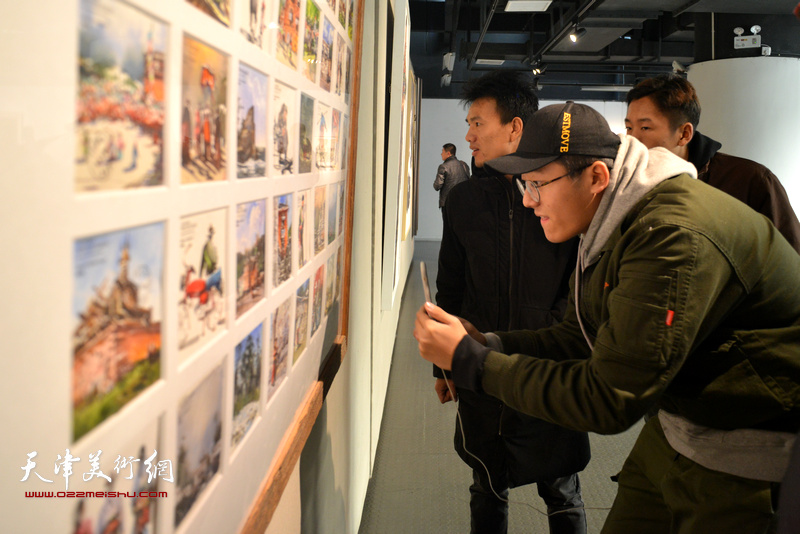 天津美院党外知识分子践行十九大主题作品展
