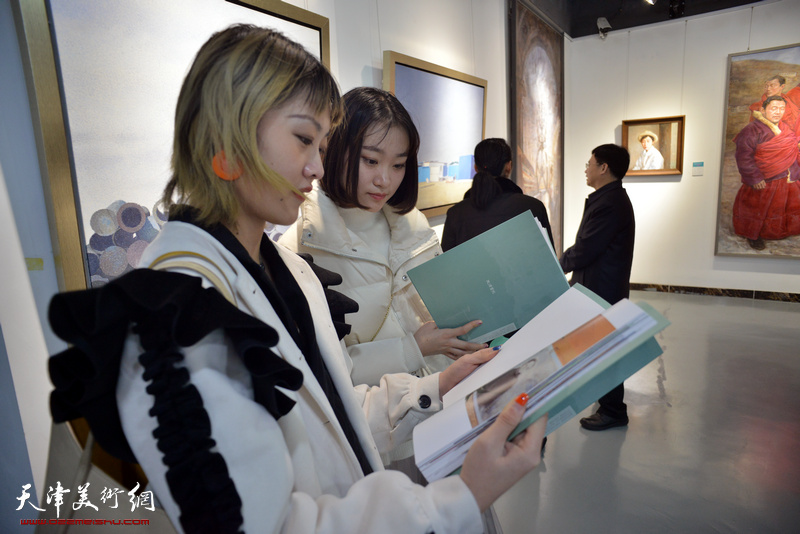 天津画院青年美术创作研究中心首批入选青年油画家作品展