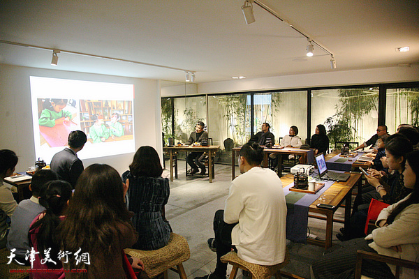 当代少儿美术创意教育专题讨论会在竹间书院举行