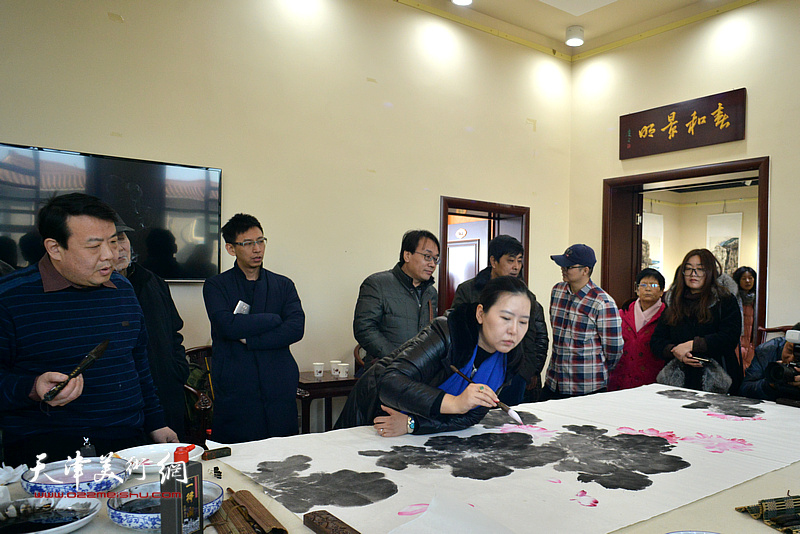 到人民中去—天津画院、宝坻书画院美术作品展