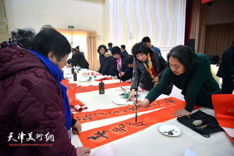 到人民中去-天津画院、宝坻书画院艺术家文化下乡活动