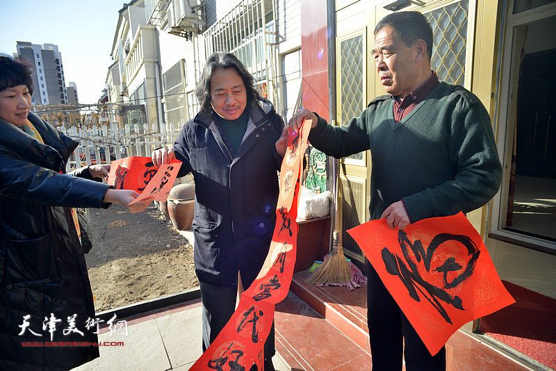 到人民中去-天津画院、宝坻书画院艺术家文化下乡活动