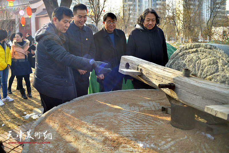 天津画院“深入生活、扎根人民—新春走基层活动”走进西青区邓店村