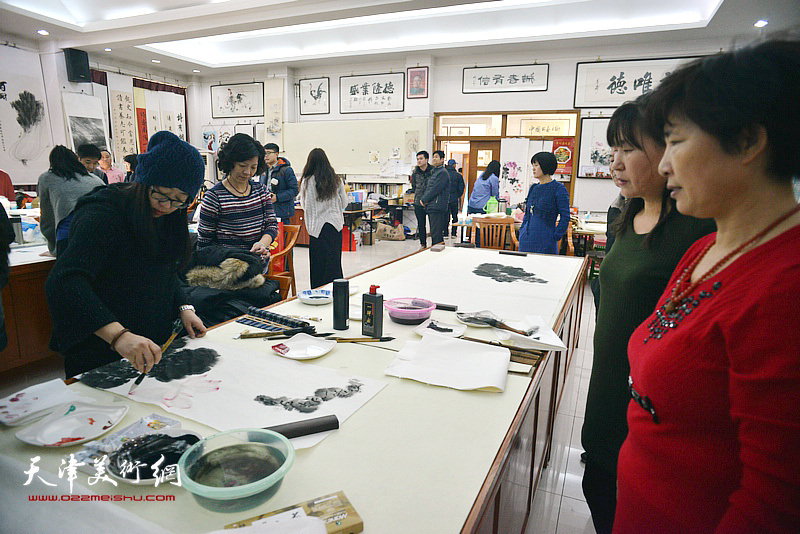 天津画院“深入生活、扎根人民—新春走基层活动”走进西青区邓店村