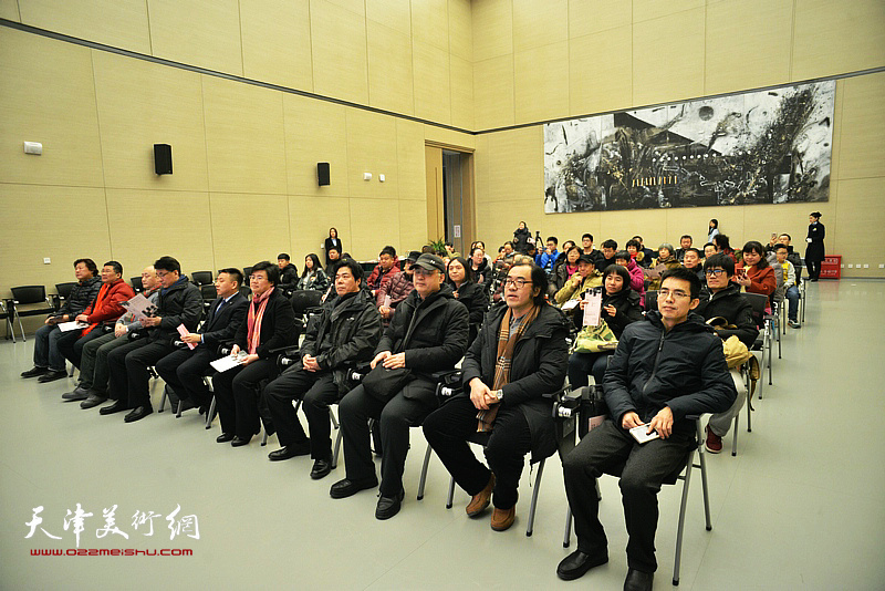 2018中国高等美术院校教师纸本绘画作品展在滨海新区美术馆开幕