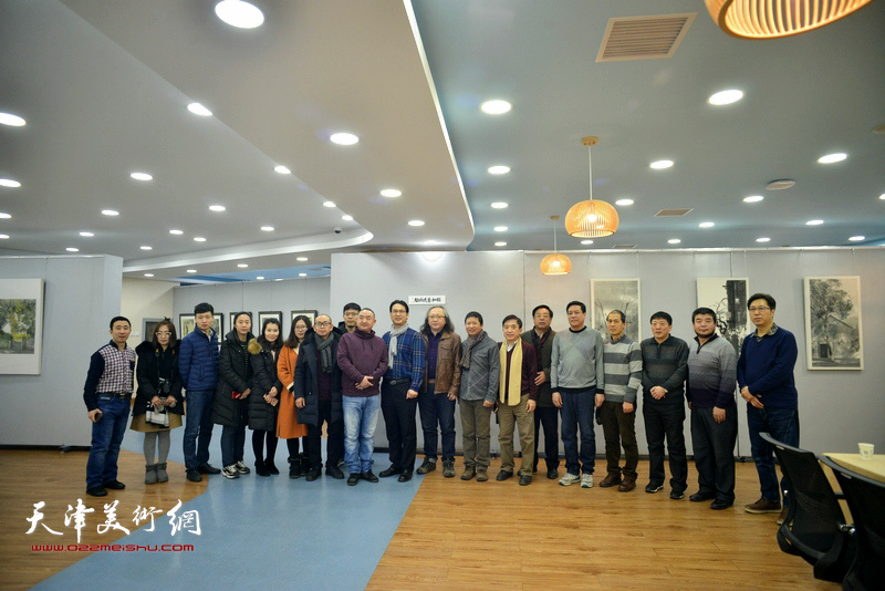 “意风情，迎新春—魏瑞江都市水墨作品展”在颐和艺述空间开幕