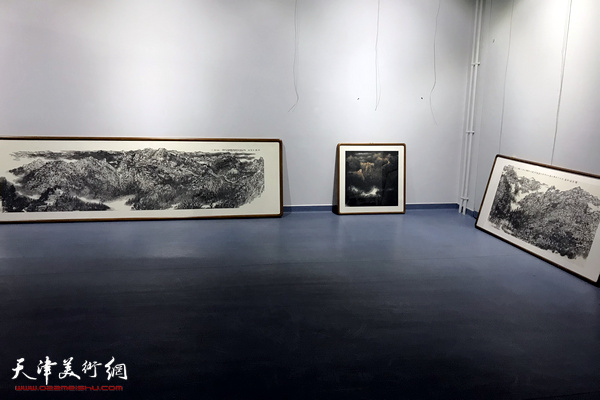 山川乡国情——京津冀李小可艺术工作室“迁纸画迁安”师生作品展布展现场。