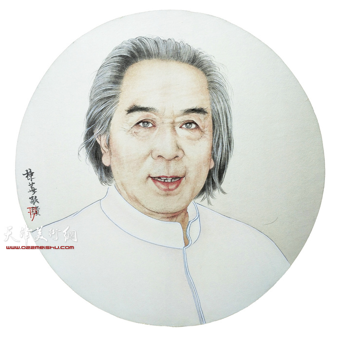 于栋华作品：《画家霍春阳》45x45cm 双面绢丝宫扇