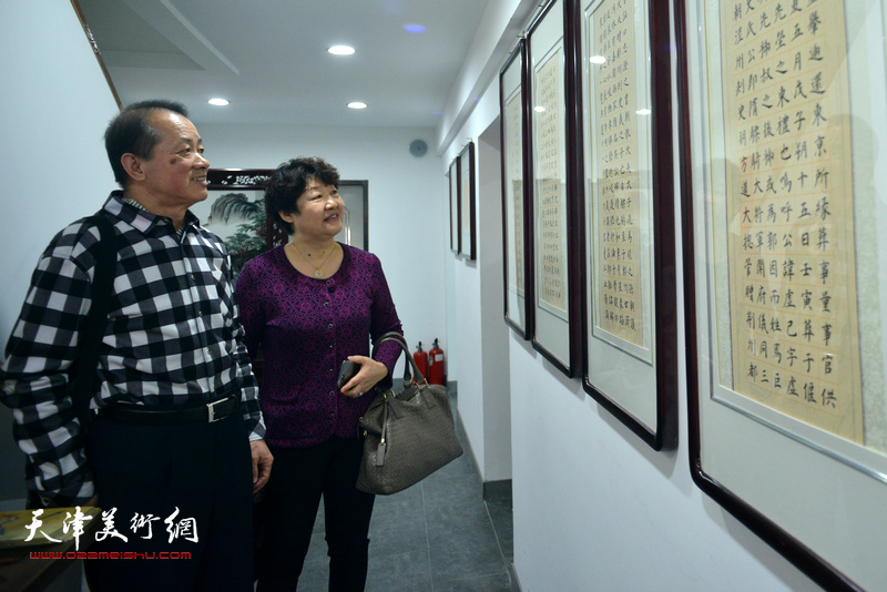 “观修文化鲁群先生个人精品书法展”在重庆道观修堂举行。