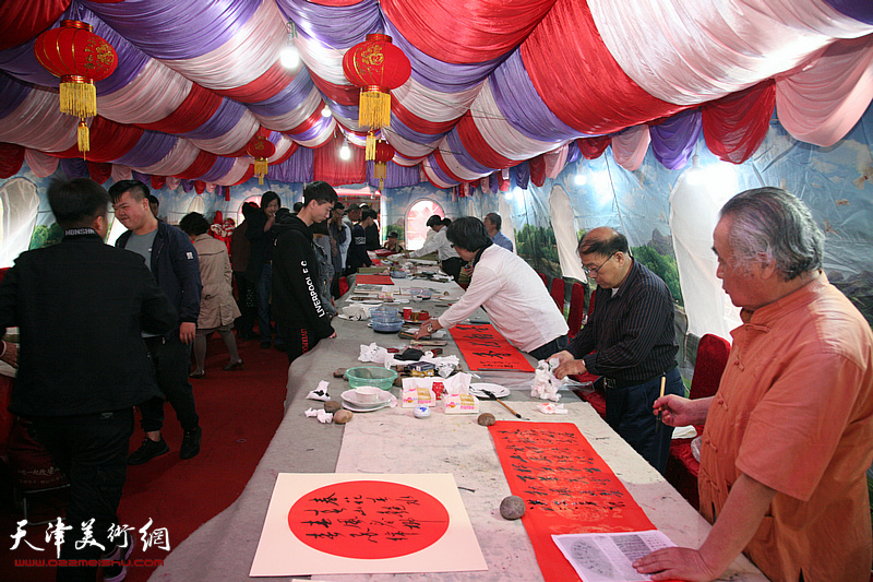 天津市书画名家祝贺吕爱茹迎娶儿媳