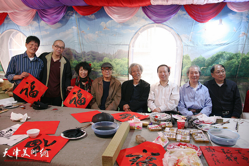 天津市书画名家祝贺吕爱茹迎娶儿媳